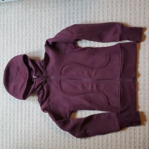 Lululemon size 4 Oxblood scuba hoodie